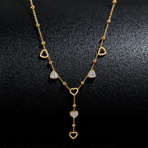 Collar de Acero Inoxidable Chapado en Oro de 14k con Colgante de Corazón de Circonita para Mujer - Product Image 1