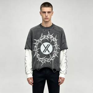 Camiseta Gótica de Manga Larga para Hombre, Estilo Vintage, Desgastada, con Estampado de Espinas y Corona, Diseño en Capas, para Moda Urbana - Product Image 1