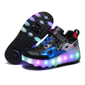 Sneakers <span class=keywords><strong>sportive</strong></span> da ragazza con pioppo leggero a Led USB comode <span class=keywords><strong>scarpe</strong></span> a rotelle regolabili retrattili con deformazione allacciata - Product Image 5