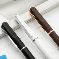 Stylo à bille en métal noir mat, finition caoutchouc souple pour le bureau