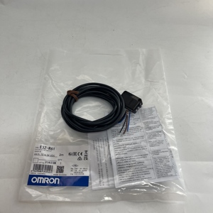 เซ็นเซอร์โฟโตอิเล็กทริค Omron รุ่น E3Z-R61 ของแท้ 100% ใหม่เอี่ยม - Product Image 1