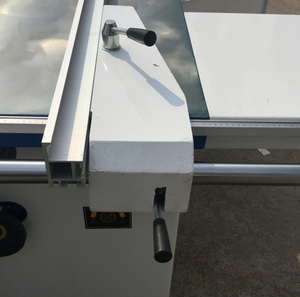 Nueva Sierra <span class=keywords><strong>de</strong></span> Escuadradora Horizontal CNC <span class=keywords><strong>Usada</strong></span> con Husillo <span class=keywords><strong>de</strong></span> Motor para Construcción y Uso Doméstico - Product Image 3