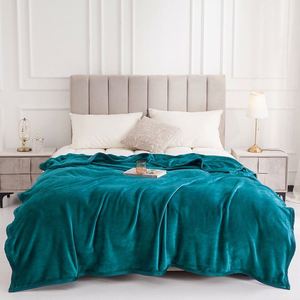 Eco-Friendly Luxury Stylish Printed Flannel Knitted <b>Throws</b> Blanket All-Season Skin-Friendly Sustainable Product - Product Image 3