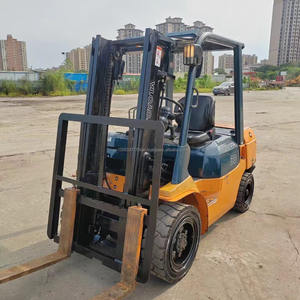 Montacargas Diésel Japonés Usado Original de 3 Toneladas 7FD30 con Tracción 4x4, Altura de Elevación de 6 Metros, 1 Año de Garantía - Precio - Product Image 5