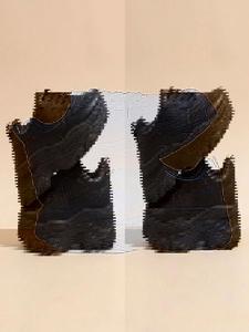 Nuevos Zapatos de Mujer para Todas las Temporadas, con Suela Gruesa y Amortiguación, Parte Superior de Tela Elástica, Logotipo Bordado, Estilo Slip-On, Tendencia Popular en Instagram - Product Image 5
