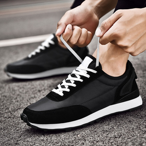 Nuevo diseñador de deporte hombres mujer de cuero Zapatos deporte al aire libre gimnasio Unisex cómoda caminar correr Zapatillas - Product Image 2