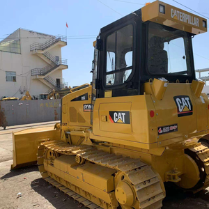 Bulldozer Cat D5K Usado con Motor Cummins, Caja de Cambios, Bomba y Rodamientos - Equipo de Construcción Duradero y Eficiente - Product Image 4