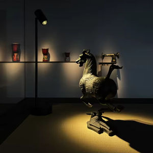 <span class=keywords><strong>Lampe</strong></span> de bureau LED moderne portable Chargement sans fil ABS <span class=keywords><strong>Lampe</strong></span> de table en acier inoxydable pour lecture simple <span class=keywords><strong>Lampe</strong></span> sur pied à batterie en aluminium - Product Image 5