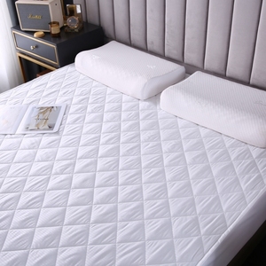 High Quality Mattress <strong>Protector</strong> <strong>King</strong>/Queen <strong>Size</strong> 100% Polyester Bed Diamond Quilting Cover Mattress <strong>Protector</strong> for Hotel and Home - Product Image 5