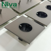 Prise murale Niva, norme européenne, panneau en acier inoxydable, prises Schuko, interrupteurs, boîte de jonction ronde européenne pour maison, hôtel, villa