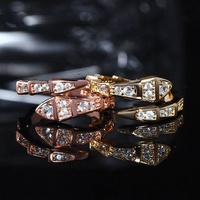 Bagues en cuivre de luxe léger, serties de diamants et de pierres précieuses, tendance, inspirées des mariages, des fiançailles et des fêtes, vente en gros, source directe usine