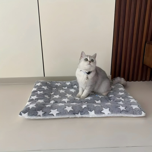 USMILEPET-<span class=keywords><strong>Tapis</strong></span> en peluche pour animaux domestiques, couverture chaude et épaisse pour chats et chiens, lavable en machine, confort de sommeil pour les jours froids - Product Image 2