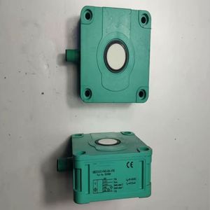 Ub2000-f42-e6-v15ระดับเซ็นเซอร์อัลตราโซนิกและความใกล้ชิดสำหรับอุปกรณ์ไฟฟ้า - Product Image 1