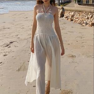 Robe maxi plissée blanche de plage élégante conçue par le fabricant, robe polynésienne personnalisée 100% coton - Product Image 4