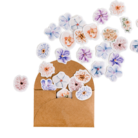 45 autocollants adhésifs dorés à motifs animaux mignons (chats et chiens) pour sceller les enveloppes et les journaux, idéaux pour la décoration des fêtes