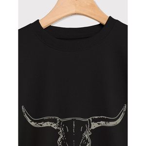 Sudadera con estampado de cráneo de vaca para mujer, diseño de toro occidental, jersey informal ligero de punto de manga larga - Product Image 2