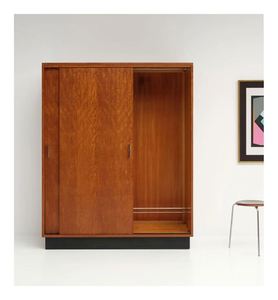 Armoires de chambre à coucher pliables en bois massif de haute qualité, style classique moyen-ancien, pour usage en supermarché - Product Image 1