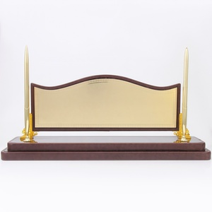 <span class=keywords><strong>Plaque</strong></span> en bois personnalisable vierge pour récompenses, souvenirs, table et <span class=keywords><strong>bureau</strong></span>, certifiée pour le marché <span class=keywords><strong>de</strong></span> gros - Product Image 1