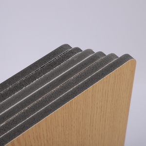 Panneaux muraux en bambou et <span class=keywords><strong>charbon</strong></span> de bois WPC avec décoration murale écologique en plastique imperméable <span class=keywords><strong>pour</strong></span> hôtels et usage intérieur - Product Image 1