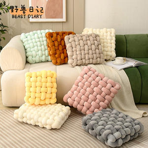 Cojín de sofá anudado decorativo para el hogar de estilo nórdico moderno, cojín para silla, almohada tejida de diario <span class=keywords><strong>bestia</strong></span> para cojín trasero, decoración de futón - Product Image 1