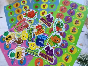 Children's Scratch-off Stickers Fruit Scent Can Be Rubbed To Create Fragrance Bonus Stickers