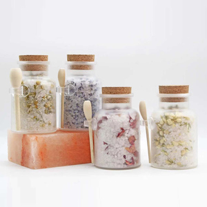 Vente en gros <span class=keywords><strong>de</strong></span> sels <span class=keywords><strong>de</strong></span> bain <span class=keywords><strong>de</strong></span> luxe biologiques aux fleurs <span class=keywords><strong>de</strong></span> cristal, étiquette privée, rose moussante, achat en gros - Product Image 5