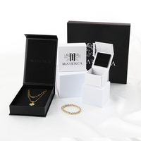 Petites boîtes en papier magnétiques avec logo personnalisé de couleur violette boîte à bijoux en gros