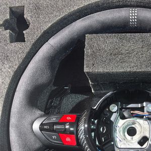 <span class=keywords><strong>Volant</strong></span> en cuir M <span class=keywords><strong>Sport</strong></span> en gros pour BMW F10 F11 F20 F21 F22 F30 F31 F32 F36 M3 M4, <span class=keywords><strong>volant</strong></span> intérieur en Alcantara - Product Image 5