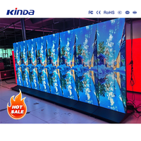 Taşınabilir Katlanabilir Poster LED Ekran İç Mekan P1.8 P2 P2.5 Ayaklı LED Poster Video Panel Aynalı Poster LED Ekran