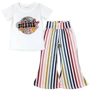 Conjunto de roupas infantis para bebês e meninas, mini camiseta floral de manga curta com calças de fundo de sino, 2 peças, atacado
