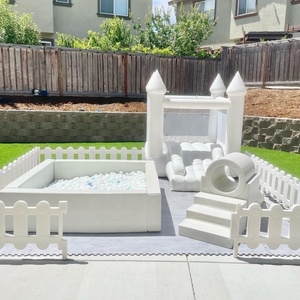 Ensemble de jeux souples d'usine : Équipement de terrain de jeu intérieur <span class=keywords><strong>avec</strong></span> structure d'escalade, <span class=keywords><strong>piscine</strong></span> à balles ronde et <span class=keywords><strong>toboggan</strong></span> - Product Image 1