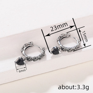 Orecchini a Cuore con Rose per Donne, Design Floreale Dolce, Gioielli Eleganti per Uso Quotidiano - Product Image 4