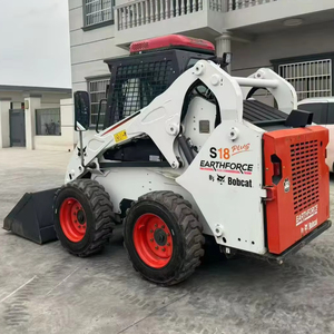 Utilisé pour la chargeuse compacte S550, mini-chargeuse sur pneus de 2 tonnes avec moteur et boîte de vitesses, fabriqué aux États-Unis - Product Image 1