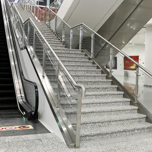 Verre de <span class=keywords><strong>poteau</strong></span> de garde-corps d'escalier le meilleur garde-corps en verre complet vente chaude porte d'entrée de garde-corps en verre - Product Image 2