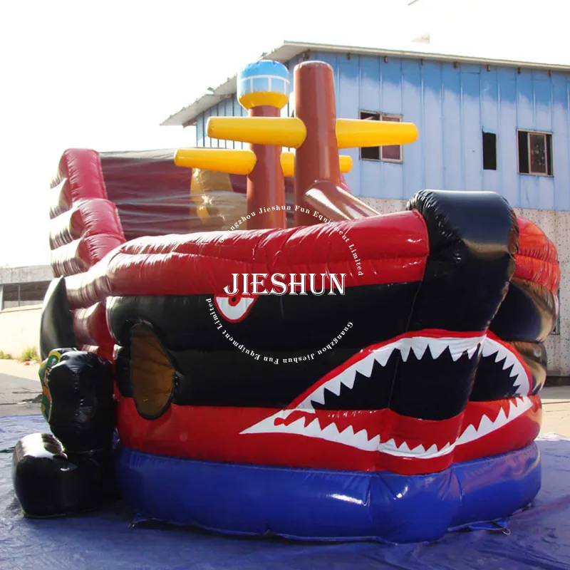 गर्म बिक्री बड़े कूद महल बच्चों उछालभरी स्लाइड कॉम्बो समुद्री डाकू जहाज Inflatable खेल का मैदान