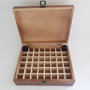 Moderne herbruikbare aanpasbare essentiële oliën opbergdoos met houten compartimenten, draagbare reistas & organizer - Product Image 5