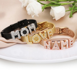 Bracelet en acier inoxydable personnalisé avec lettres italiennes, design nouveau et de haute qualité 2024 - Product Image 6