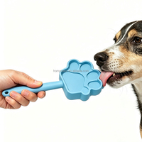 Alas Licking Anjing Silikon Bentuk Cakar Lucu dengan Tongkat, Dispenser Camilan Beku untuk Kucing, Mainan Tongkat Licking Anjing dengan Tempat Penyimpanan untuk Perawatan