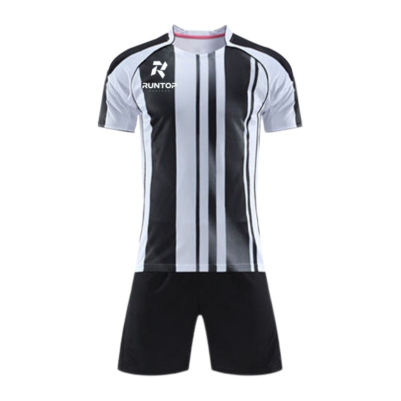 Juventus black and white
