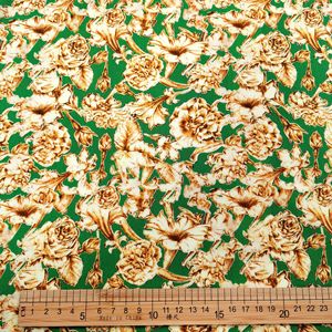 Tissus en rayonne 100% imprimés numériquement à motifs floraux colorés en gros pour vêtements féminins - Product Image 5
