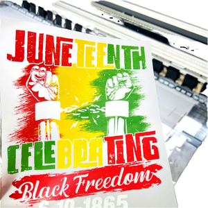 Autocollant thermocollant Juneteenth Black History en plastisol, matériau PET, transferts thermocollants personnalisés pour vêtements - Product Image 1