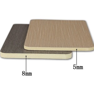 Panneau de <span class=keywords><strong>fibre</strong></span> de charbon de <span class=keywords><strong>bois</strong></span> de bambou de <span class=keywords><strong>5mm</strong></span> 8mm Panneaux muraux décoratifs intérieurs Revêtement mural - Product Image 2
