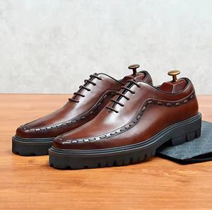 Chaussures Oxford pour hommes en cuir véritable faites à la main, à bout fermé, à enfiler, imperméables, pour le travail et les occasions formelles - Product Image 1