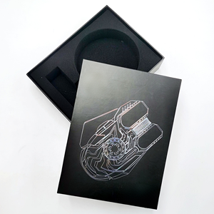 Caja de Regalo de Papel Laminado Mate y Grabado Personalizada con Forro de Esponja, Empaque de Alta Gama para Cámaras y Electrónica de Consumo - Product Image 1