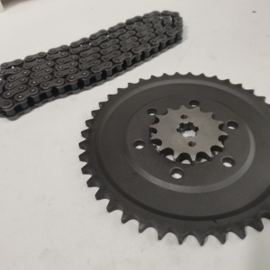 Bộ phận xích xe máy và bộ dụng cụ xích cho bánh xích phía trước chất lượng cao và bánh xích phía sau - Product Image 3