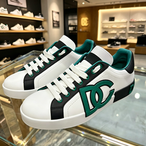 Chaussures de sport décontractées de luxe de haute qualité, nouveau style, pour femmes, à lacets, de marque, pour la marche et la course, baskets pour hommes - Product Image 1