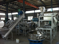 Machines et équipements d'extraction et de traitement de l'eau de coco et du lait de coco clés en main pour la production d'huile de coco