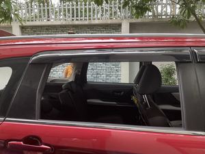Factory Directly Sell High End In-channel Injection Deflector Window Visor for HONDA BRV 2022 - Product Image 3