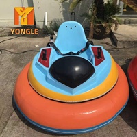 Voitures tamponneuses gonflables personnalisées à monnayeur avec système électrique et commande par joystick pour centres de divertissement familial