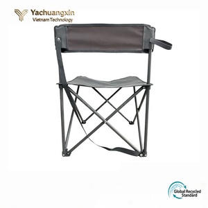 Chaise de camping pliable d'extérieur en tissu Oxford gris avec cadre en fer et sac de transport, design minimaliste, style décontracté - Product Image 3